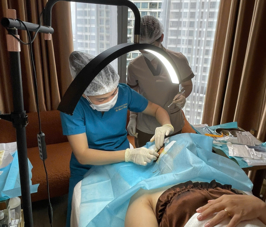 Kích mọc tóc bằng PRP – Tóc mọc trở lại nhờ yếu tố tăng trưởng và phục hồi từ máu của bạn  